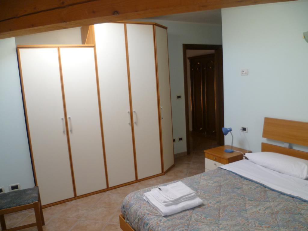 Casa Vacanza Ca Dei Logi レーヴィコ・テルメ エクステリア 写真